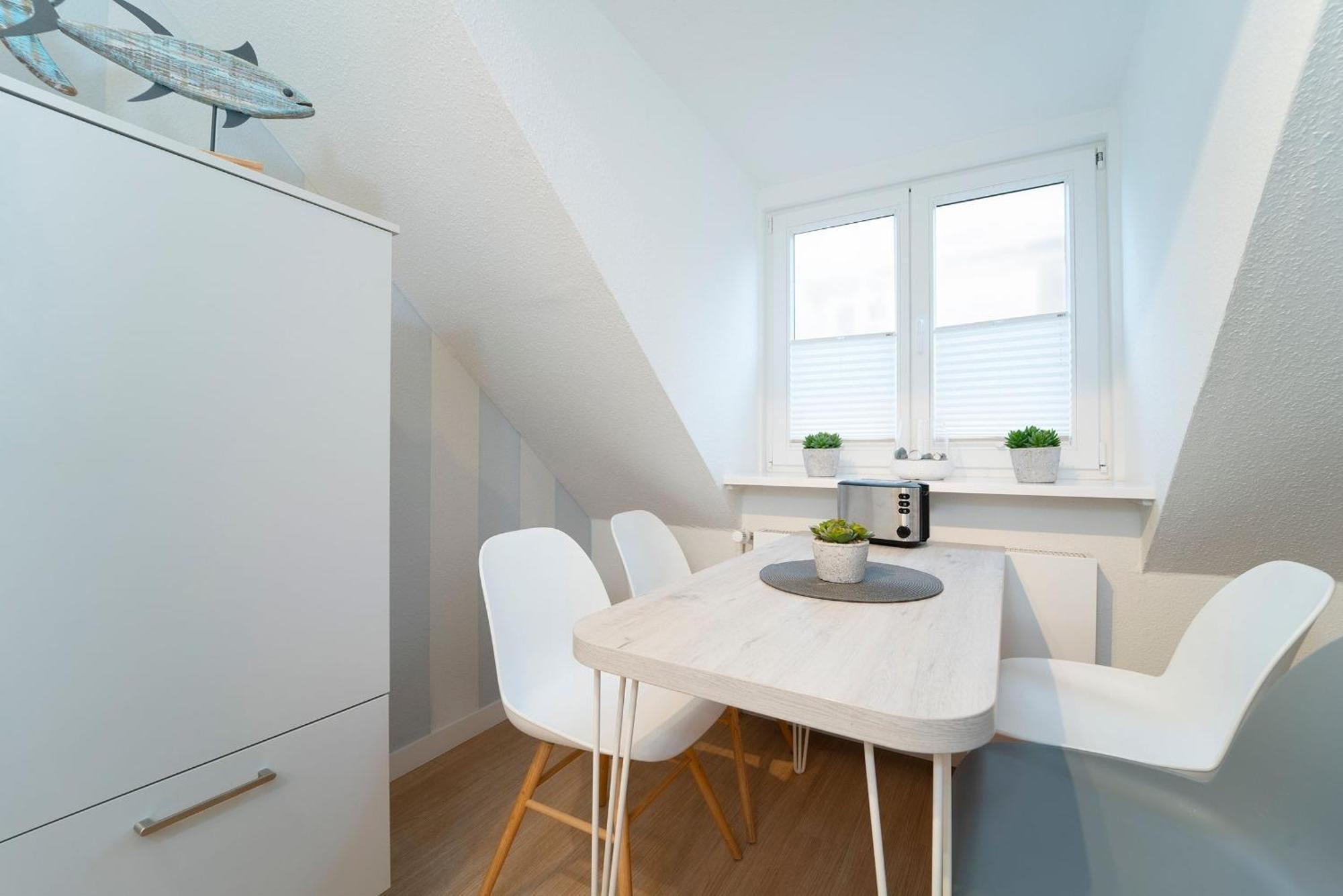Tanneneck Moewe Apartment Любек Екстериор снимка